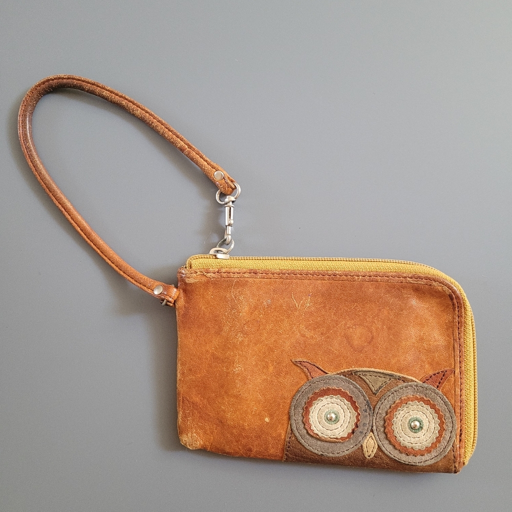 Fossil Wrislet Wallet Owl Leather Zip Around Card Slots Yellow